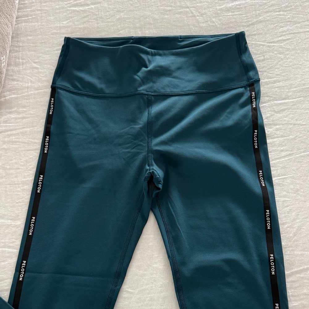 Peloton Teal Women’s Here Now High-Rise Logo Leggings
